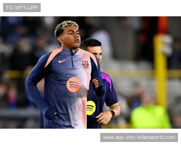 巴萨与布鲁日3-3战平，防线频频失误，晋级形势严峻，巴萨中场布教授